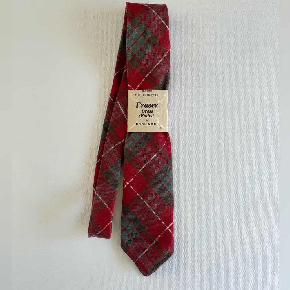 Tartan Plaid Red Wool Tie. By Rodlioch. Fraser Dress (Faded) Pattern. NWT!!